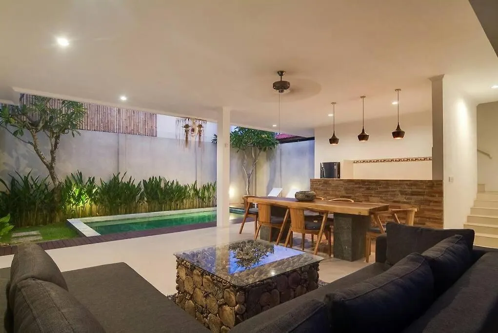 Selog Villa 4 Seminyak